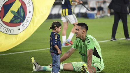 Fenerbahçe, İrfan Can Eğribayat'ı Gençlerbirliği'ne gönderiyor