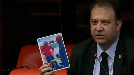 CHP Milletvekili tayt giyen vali hakkında sert eleştirilerde bulundu