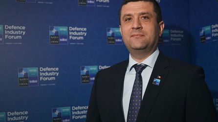 Romanya Savunma Bakanı Türkiye ile İşbirliği İmkanlarını Değerlendirdi