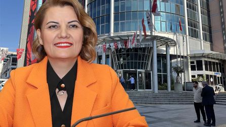 İzmit Belediyesi'nde usulsüzlük soruşturmasında 31 kişi gözaltına alındı