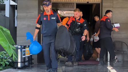 Antalya'da otel odasında bir kişi ölü bulundu, kimyasal madde inceleniyor