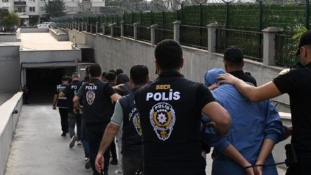 Mersin'de yasa dışı bahis soruşturmasında 80 kişi için gözaltı kararı