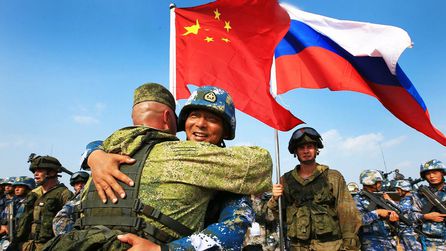 Almanya, Çin'in Rus askerlerine eğitim verdiği iddialarına tepki gösterdi