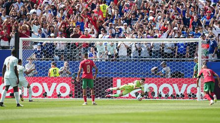 Fas kalecisi Yassine Bounou penaltılarda dikkat çekti