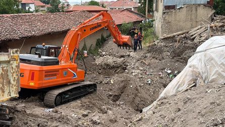 Eskişehir'de kaçak kazıda tünel çöktü, bir kişi hayatını kaybetti