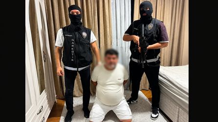 Tacikistan tarafından aranan uyuşturucu baronu Beylikdüzü'nde yakalandı