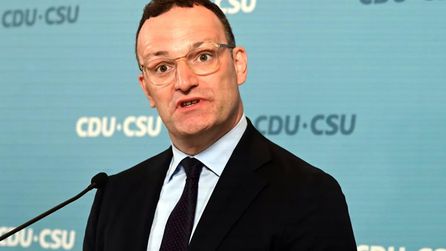 Almanya'da Jens Spahn, aile kurma nedeniyle görevinden ayrıldı