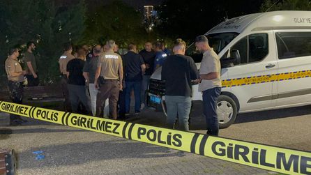 Emekli polis, Samsun'da Millet Bahçesi'nde intihar etti