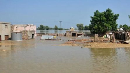 Pakistan'da muson yağmurları nedeniyle ev çökmesi sonucu 11 kişi hayatını kaybetti