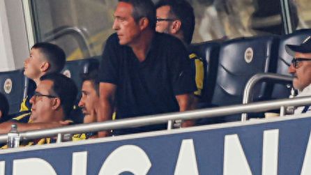 Ali Koç ve Hamdi Ulukaya Fenerbahçe'nin Maçını İzledi