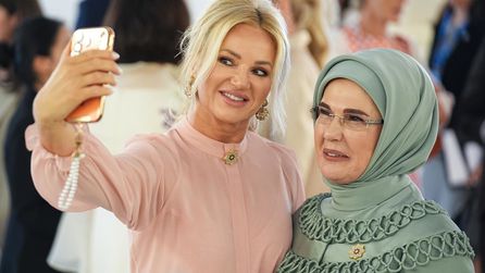 Emine Erdoğan, NATO Zirvesi'nde lider eşlerine ev sahipliği yaptı