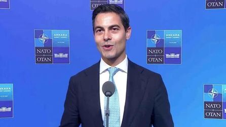 Hollanda Başbakanı Jetten NATO Zirvesi'nde İran ile ilgili açıklama yaptı