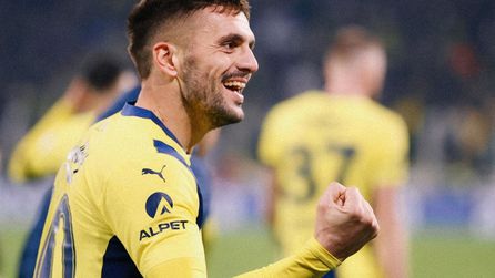 Dusan Tadic, NEC Nijmegen ile 2 yıllık sözleşme imzaladı