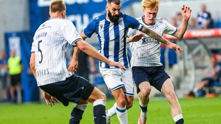 Aarhus, Lech Poznan'ı Penaltılarda Geçerek Turu Geçti