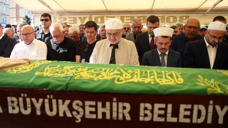Bor'da cenaze töreni düzenlendi, Bakan yardımcısı namazı kıldırdı