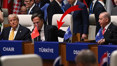 NATO Zirvesinde Liderlere Özel Hediyeler Sunuldu