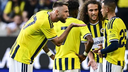 Fenerbahçe, Admira Wacker'ı 5-0 mağlup etti