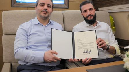Trump Suriye'nin terör destekçisi ülke listesinden çıkarılmasını duyurdu