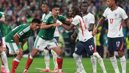 İngiltere, Meksika'yı 3-2 yenerek çeyrek finale yükseldi
