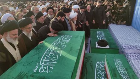 Hamaney'in cenazesi Kum kentine ulaştı