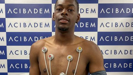 Trabzonspor, Rene Mitongo Muteba ile 4+1 yıllık sözleşme imzaladı