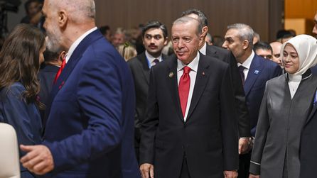 NATO Zirvesi'nde 8 Ülkeden Ortak Banka Kurma Kararı Alındı