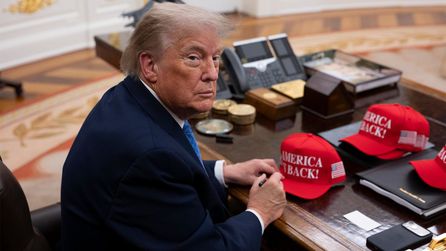 Trump, Hamaney'in cenazesi üzerinden İran'ı değerlendirdi