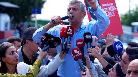 Özgür Özel, yolunu belirledi: Çok yakında...