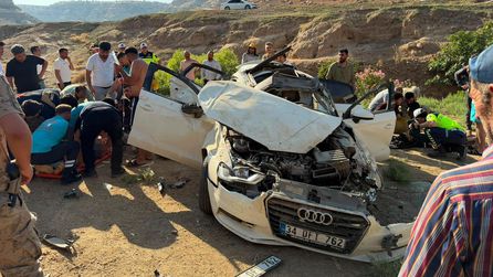 Şırnak'ta devrilen otomobilde iki kişi hayatını kaybetti, 4 yaralı