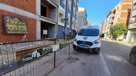 52 yaşındaki işçi inşaatta düşerek hayatını kaybetti