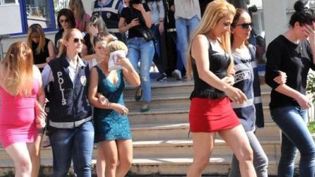 Sakarya Valiliği fuhuş iddialarını yalanladı ve açıklama yaptı