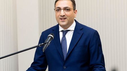 Balçova Belediye Başkanı Onur Yiğit Görevden Uzaklaştırıldı