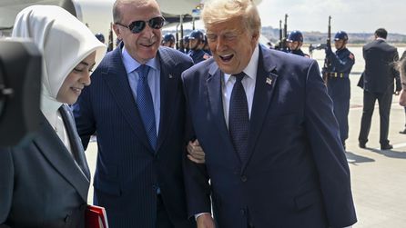 Trump, Ankara Havalimanı'na Özel Uçakla İndi ve Erdoğan'la Görüştü