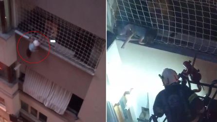 Denizli'de balkon filesinde asılı kalan çocuk itfaiye tarafından kurtarıldı