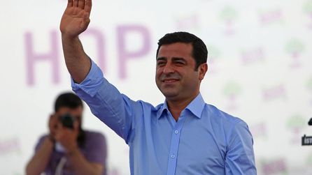 Demirtaş, Kılıçdaroğlu'nu reddettikten sonra Arıkan'ı kabul etti