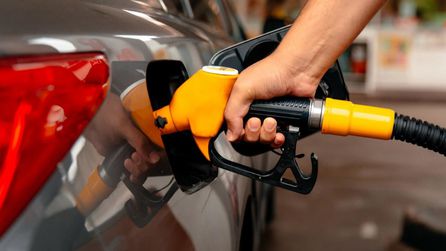 Petrol fiyatlarındaki düşüş akaryakıt indirimini beraberinde getiriyor