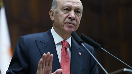 Tuzla Belediye Başkanı Eren Ali Bingöl AK Parti'ye katılmayı düşünüyor