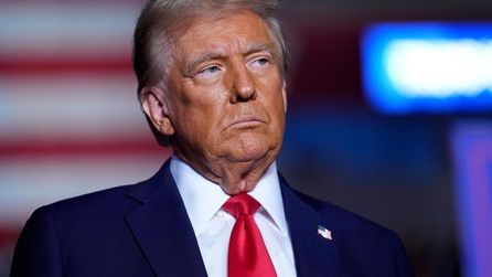 Trump, İran ile anlaşma isteğini yineleyip askeri tehditte bulundu