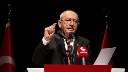 CHP'de cumhurbaşkanı adayı olarak Vahap Seçer gündeme geldi