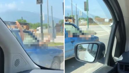 Bursa'da ehliyetsiz sürücü, içki içerken yakalandı