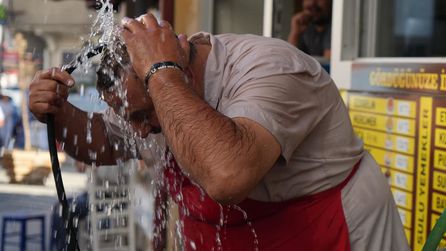 Türkiye'de Aşırı Sıcaklıklar 75 Yıldır Görülmeyen Seviyelere Ulaştı
