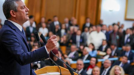 CHP'den yeni partiye geçecek 82 milletvekilinin listesi açıklandı