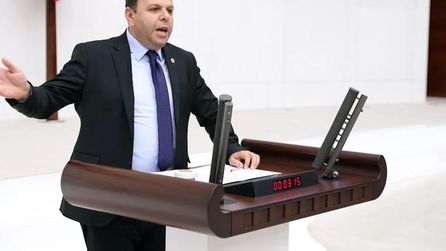 Edirne Milletvekili Ediz Ün, CHP'ye Üyeliğini Yeniledi