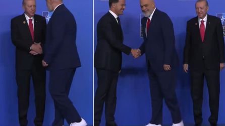 NATO Zirvesi'nde liderlerden ilginç anlar kaydedildi
