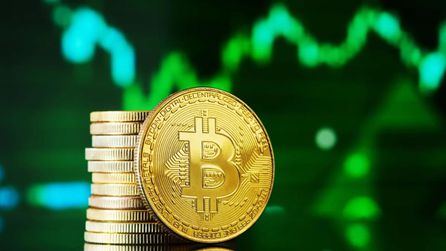 Bitcoin fiyatı 65 bin doları aştı, Ethereum yükselişte