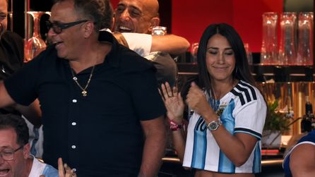 Messi'nin Eşi Maçta Duygusal Anlar Yaşadı