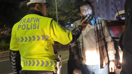 Alkollü sürücüye 390 bin lira ceza kesildi