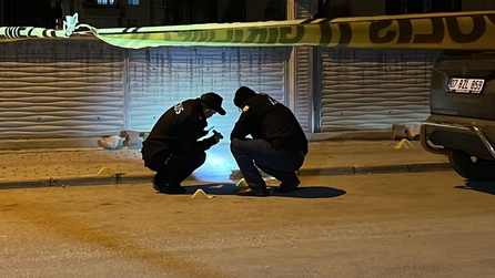 Selçuklu'da boşanma aşamasındaki eşini sokakta vuran koca yakalandı