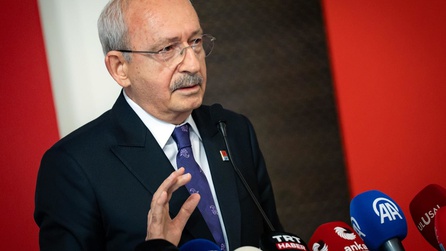 Ümit Uysal, Kılıçdaroğlu'na karşı CHP adaylığını açıkladı