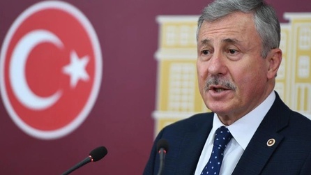 Selçuk Özdağ, Fatma Betül Sayan Kaya'nın Yatırımlarını Gündeme Getirdi